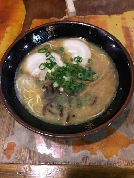 「伝承らーめん 680円」@博多とんこつラーメン わ蔵 板橋本店の写真