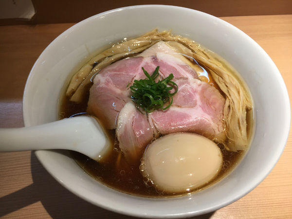 「特製醤油」@らぁ麺 はやし田 新宿本店の写真
