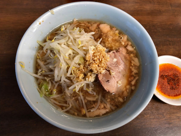 「小の小ラーメン 麺半分ヤサイ少な目ニンニクちょっとラー油 6」@らーめん玄の写真