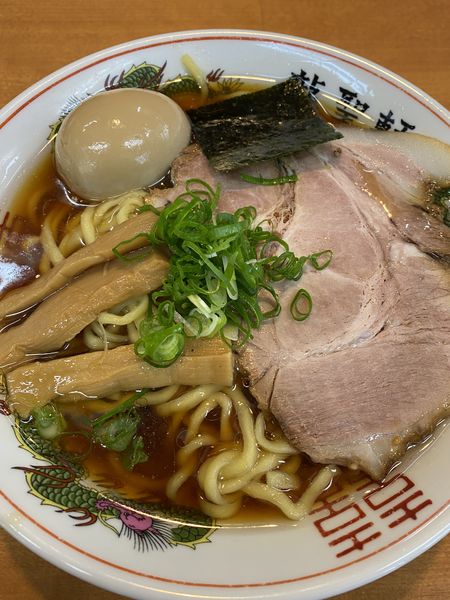 「醤油味玉ラーメン」@龍聖軒の写真
