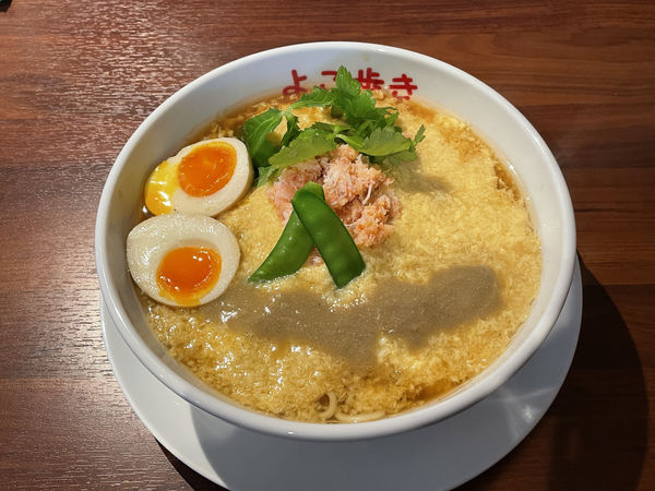 「カニ玉あんかけ蟹味噌ソース950円＋味玉100円」@カニらーめん よこ歩きの写真