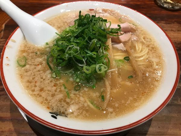 「ラーメン 小盛り  630円」@元祖熟成細麺 香来 壬生本店の写真