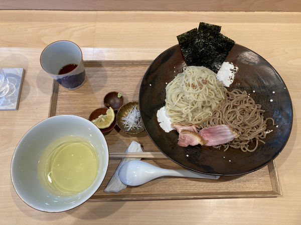 「つけ麺（しお味）＋お出汁割り」@飯田商店 湯河原本店の写真