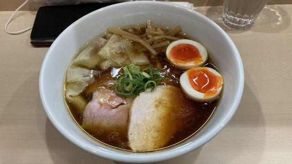 「特製中華そば」@手揉み中華そば 中村の写真