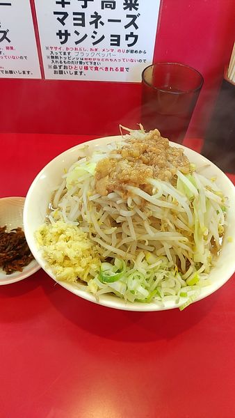 「ﾗｰﾒﾝ(ﾔｻｲ、ｼｮｳｶﾞ、ｱﾌﾞﾗ、ﾈｷﾞ、辛子高菜)」@豚ゆうの写真