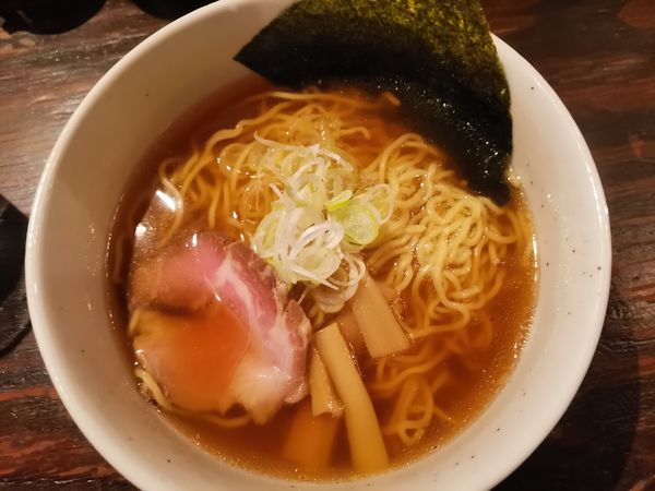 「醤油らーめん」@麺処 三虎の写真