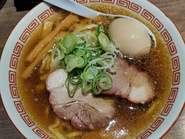 「手揉み中華そば」@麺屋 必道の写真