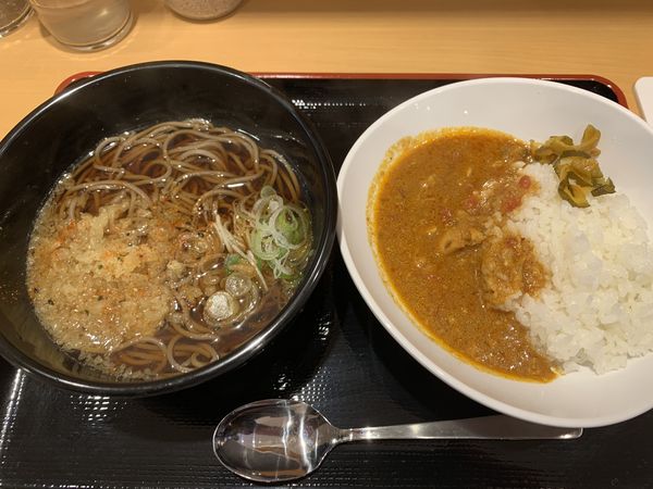 「朝定食Ｃ 410円」@よもだそば 新宿西口店の写真