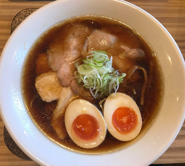 「会津地鶏らーめん　全部のせ」@らぁ麺おかむらの写真