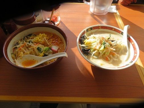 「辛タンメン・濃厚タンメン」@タンメン亭 新百合ヶ丘店の写真