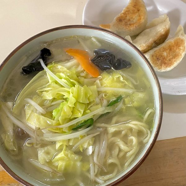 「たんめん＋餃子（３個）」@手打ラーメン 暖宝の写真