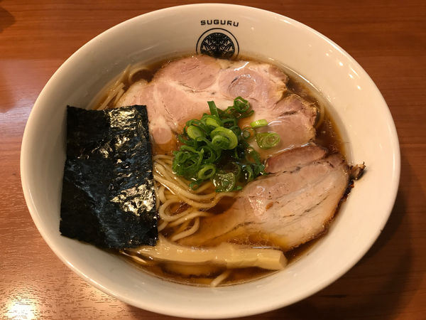 「醤油らぁ麺　850円」@らぁ麺 すぐるの写真