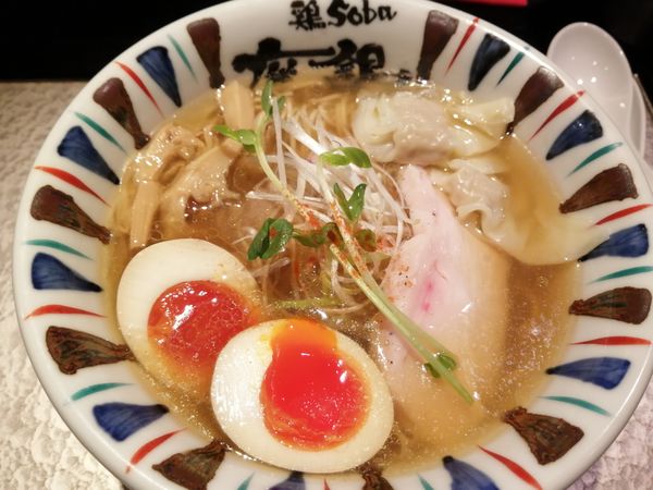 「煮干し吟醸 clear」@鶏soba 座銀 南船場にぼし店の写真