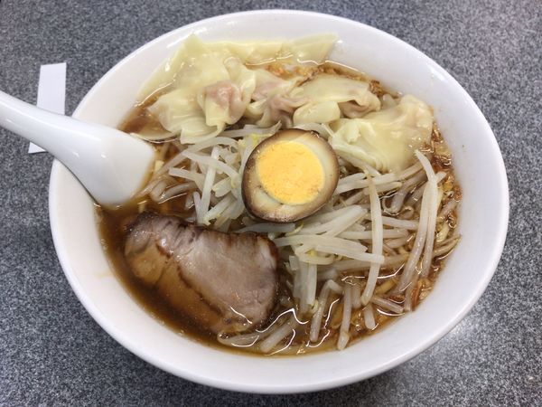「ワンタン麺」@中華麺店 喜楽の写真
