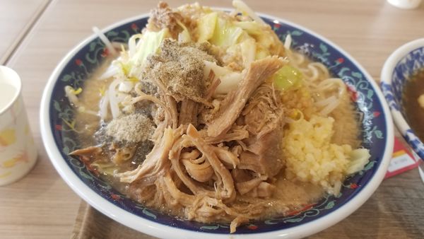 「ニボジロー　麺大盛」@凌駕IDEA イオンモール松本店の写真