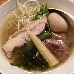 だしが命の塩らーめん ぎょぎょぎょ 本町店の画像