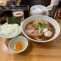 特製中華そば+卵かけご飯