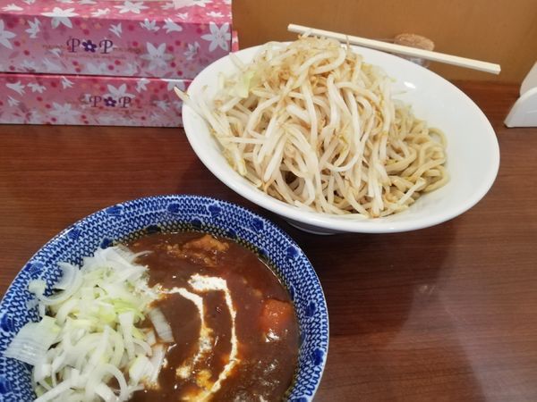 「メガビーフシチューつけ麺 限定」@メガガンジャの写真