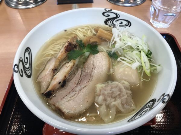 「特製あさり鶏そば塩」@麺屋 勝天の写真