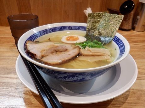 「中華そば　塩」@中華そば もり川の写真