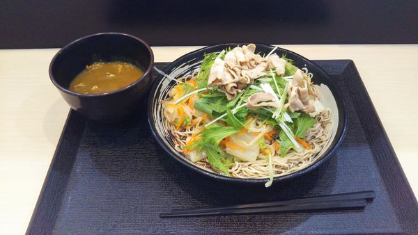 「冷しマシマシ肉野菜そば大盛、カレー(クーポン)」@ゆで太郎 荒川沖店の写真