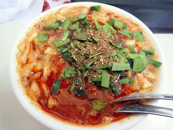 「勝浦タンタン麺」@ビンギリの写真