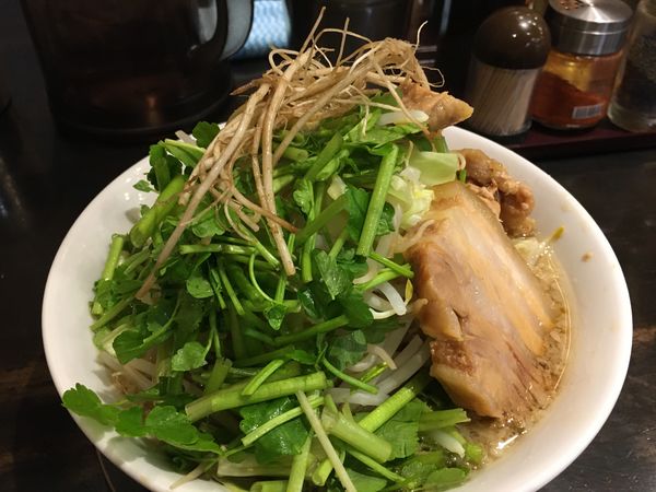 「【限定】セリ鍋風豚そば」@麺屋ダダダの写真