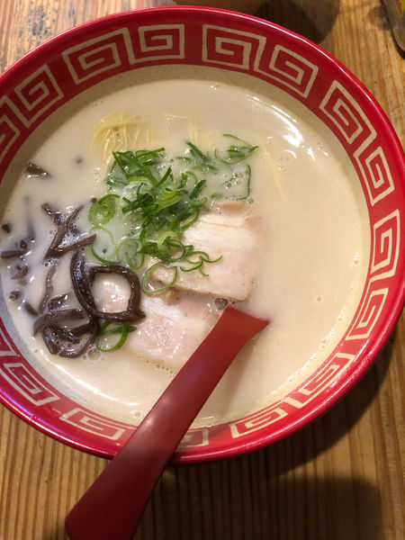 「ぼんしゃん＋替玉」@九州じゃんがら 秋葉原本店の写真