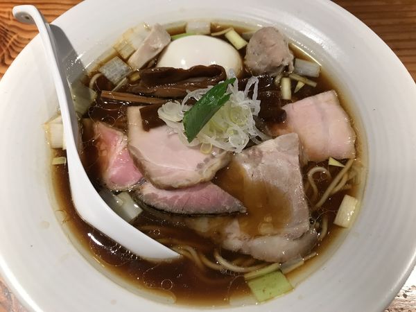 「特製醤油そば」@麺処 篠はらの写真