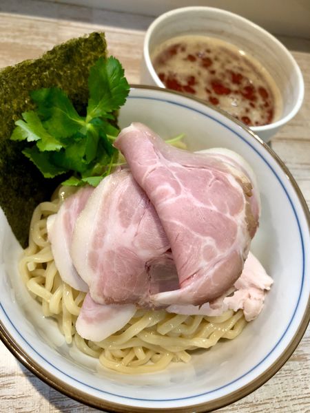 「【気まぐれ限定】辛いつけそば ￥980」@中華そば 四つ葉の写真