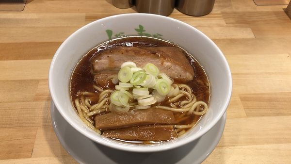 「らーめん原点880円」@人類みな麺類の写真