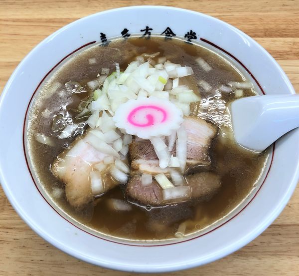 「蔵出し醤油ラーメン鶏油　玉葱入り」@喜多方食堂 磯崎の写真