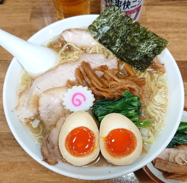 「しおラーメン＋味玉＋風味爽快ニシテ」@オランダ軒の写真