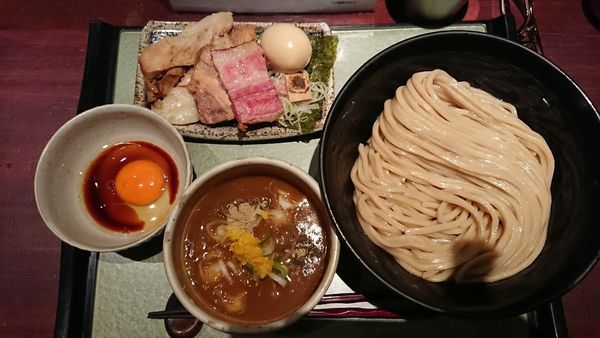 「特製つけ麺大盛つけ玉 1500円」@つけ麺 繁田の写真
