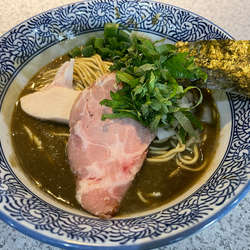 濃厚煮干ラーメン