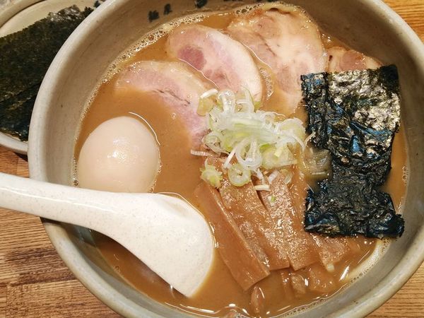 「味玉らーめん＋チャーシュー＋のり」@麺屋吉左右の写真