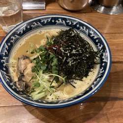牡蠣ラーメン