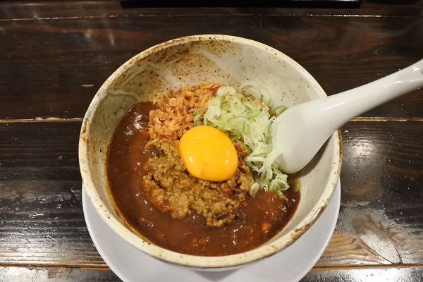 「カレーまぜそば（小盛）￥８３０」@麺屋ささきの写真