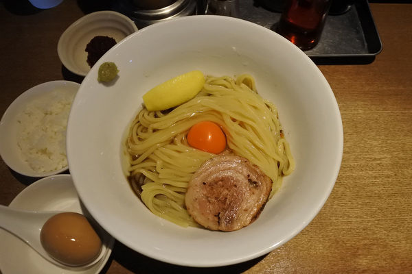 「【夏季限定】ドラニボTKM￥９５０＋辛味￥５０」@Dragon Noodle's ドラゴンラーメンの写真