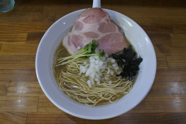 「煮干塩そば￥８５０」@へべれ家の写真