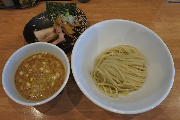 「濃厚醤油つけ麺￥８５０」@麺処 湯咲の写真