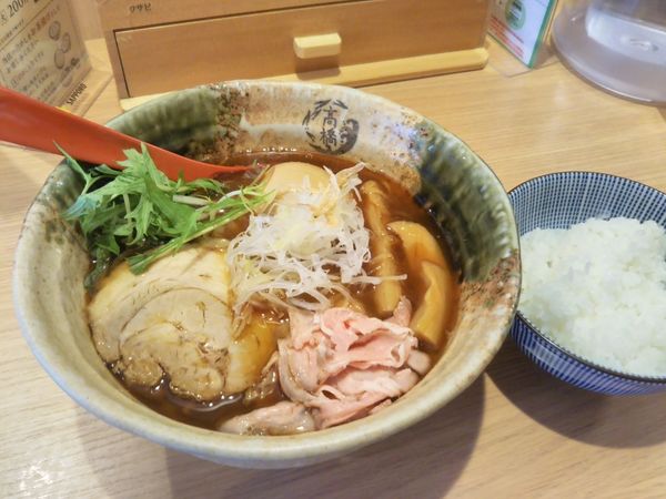 「味玉入り焼きあご塩らー麺940円＋小ライス100円」@焼きあご塩らー麺 たかはし 大船店の写真