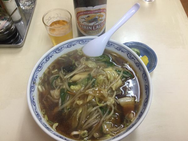 「キリンラガー・中瓶→豆芽麺《モヤシソバ》(¥550+650)」@中華 三番の写真