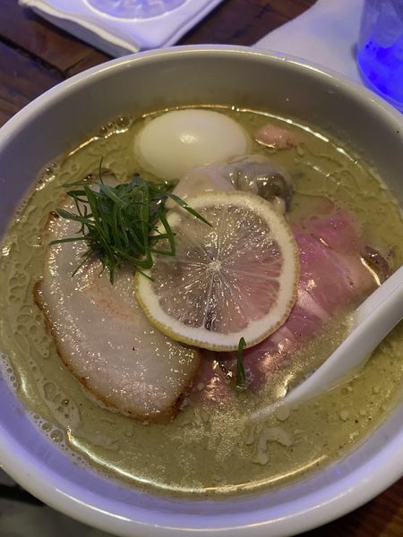 「特製牡蠣白湯そば」@麺処 図鑑の写真