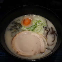 塩とんこつ￥７２０