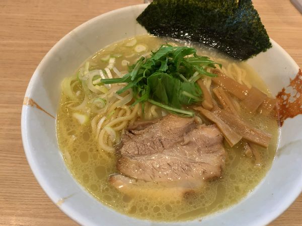 「塩らーめん」@麺処つむじの写真