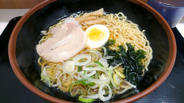 「【昼】昔ながらのラーメン」@名代 富士そば 渋谷桜丘店の写真