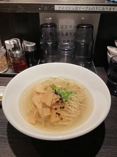 「塩かけそば　メンマトッピング」@中華そば 十目一八食堂の写真