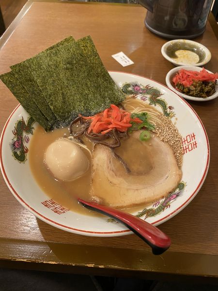 「特製九州あっさり豚骨ラーメン」@麺の章 九州 とりとんの写真