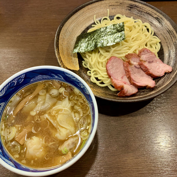 ミックスワンタンつけめん+チャーシュートッピング